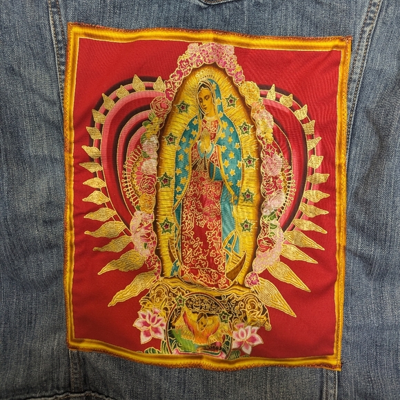 Levi's Denim Jacket w/Our Lady of Guadalupe Patch - Picture 5 of 7
